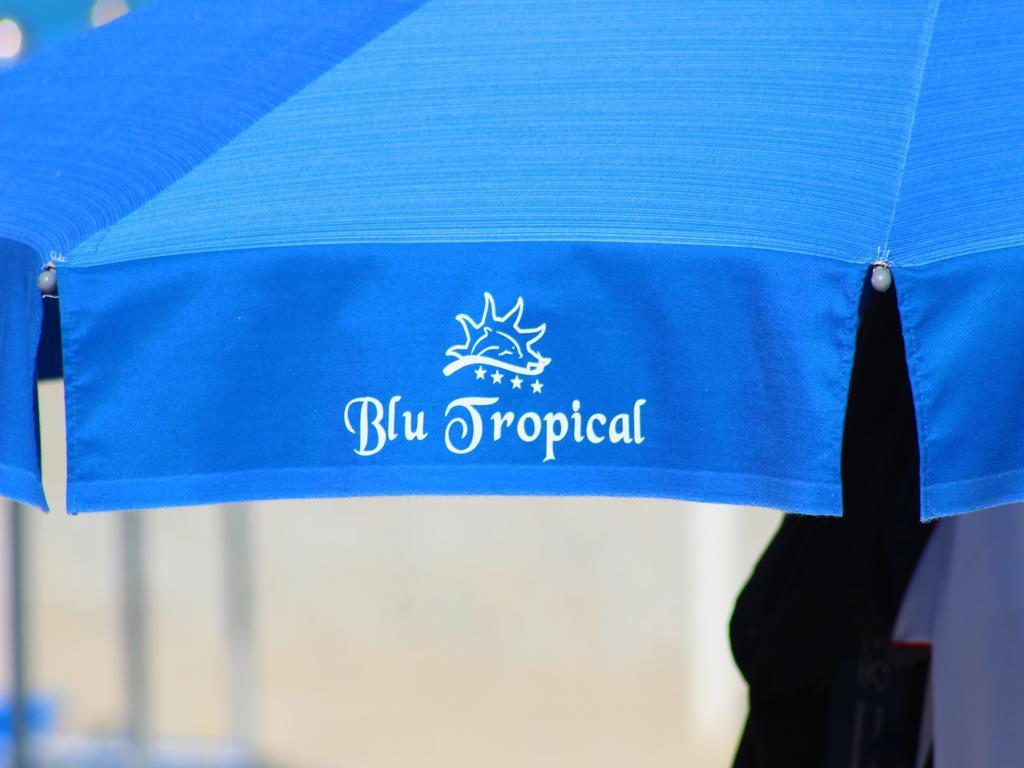 Blu Tropical Resort แซมโบรเน ภายนอก รูปภาพ